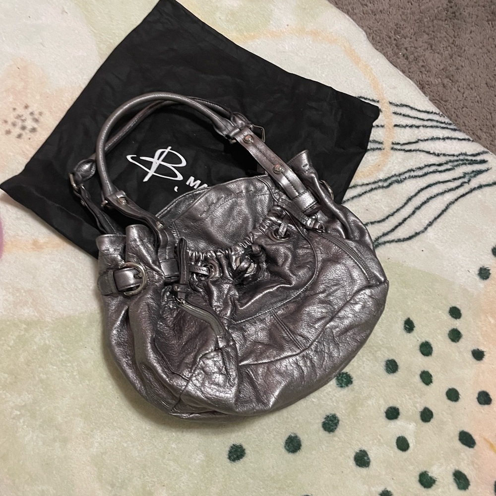 B. Makowsky Handbag, Silver Grey Leather